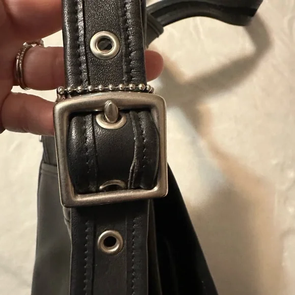 Vintage Coach Leather Crossbody/Purse - Picture 4 of 13